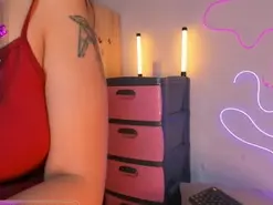 Amateur Live Sex Cam of Meow_damn