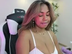 Amateur Live Sex Cam of lizzie_william1