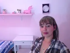 Amateur Adult Webcam of Sandra_Crowley