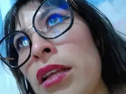 Amateur Best live sex cam show of AlexandraSaenz