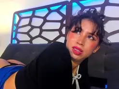 Amateur Free Live Porn of purplay_98