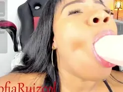 Amateur Watch Live Sex Cams of luci_deepthroat