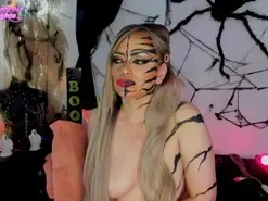 Amateur Nude Webcam of Jeanineescott