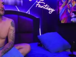 Amateur Sex Cam of Secretfantasy_x