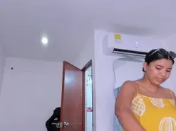 Amateur Live Sex of Lucy_asm