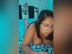 Amateur Live Sex Cam of Neenita69