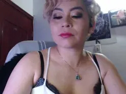Amateur Free Live Porn of Cyndi_rockefell