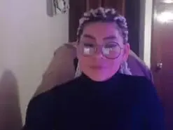 Amateur Live Sex of Cyndi_rockefell