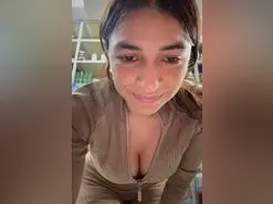 Amateur Private Sex Chat of Ailanii