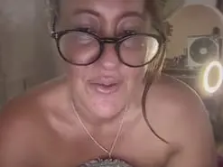 Amateur Adult Webcam of SweetMelky