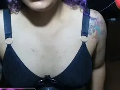Latina milf cams