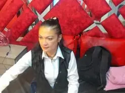 Amateur Adult Webcam of HornyRouse
