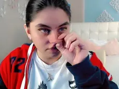 Amateur Live Porn of maddisonivanova