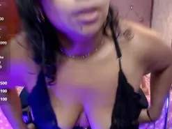 Amateur Live Porn of amber_rousse