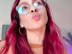 Amateur Free Porn Cam of AndraCyrus