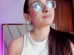 Amateur Live Sex of AndraCyrus