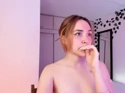 Amateur Live Sex of saraah_castillo