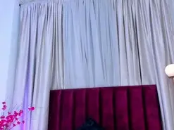 Amateur Live Porn of NinaCavalli