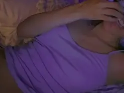 Amateur Nude Webcam of Mohnblume