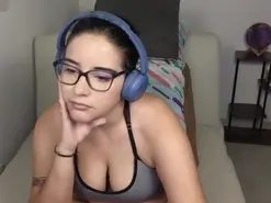 Amateur Adult Webcam of Moon_woman