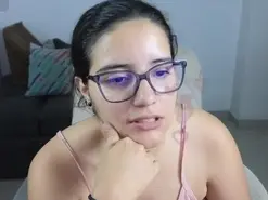 Latina milf cams