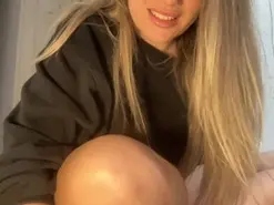 Amateur Adult Webcams of naiara_21