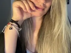Amateur Free Porn Cam of naiara_21