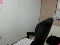 Amateur Sex Cam of Jess_Criss