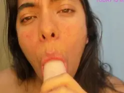 Amateur Live Sex Cam of miss_eylens