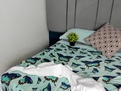 Amateur Live Porn of laura_hotties