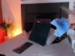 Amateur Nude Webcam of TinnaMoon