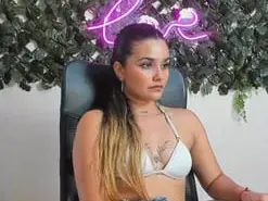 Amateur Adult Video Chat of DestinyHills