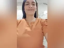 Amateur Live Porn of Georgina25