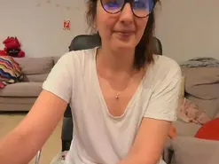 Amateur Free Live Porn of nadia101love