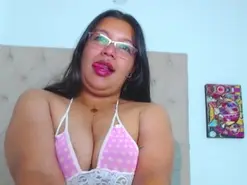 Amateur Adult Video Chat of Mestiza_Bones