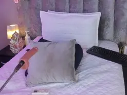 Amateur Free Porn Cam of Chleo_