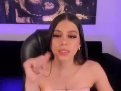Amateur Live Porn of BellaConnor