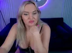 Amateur Free Porn Cam of MissyMartinezz