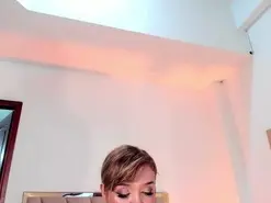 Squirt milf cams