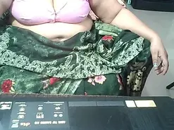 Amateur Sex Chat of indianbhabi40