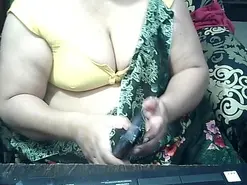 Amateur Adult Webcam of indianbhabi40