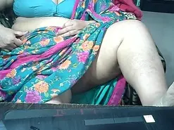 Amateur Free Porn Cam of indianbhabi40
