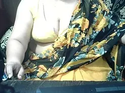 Amateur Live Sex Cam of indianbhabi40