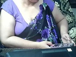 Amateur Watch Live Sex Cams of indianbhabi40