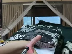 Amateur Sex Cam of Tinyasian