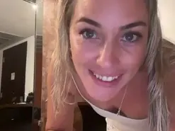 Amateur Adult Video Chat of FresitaParadise
