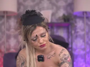 Bongacams Free Porn Cam of AlmaVelia