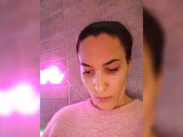 Bongacams Nude Webcam of Marina4Love
