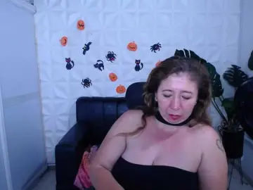 Bongacams Private Sex Chat of Valentina-mature