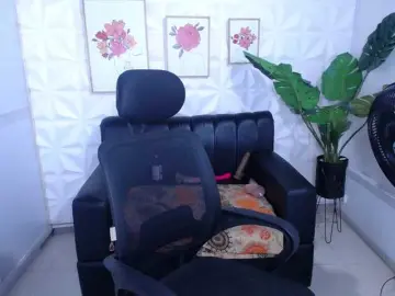 Bongacams Sex Cam of Valentina-mature